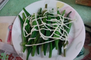 夏天秋葵怎么做好吃？秋葵在夏天怎么做？