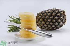 早上起來吃菠蘿好嗎？早餐吃菠蘿好嗎？