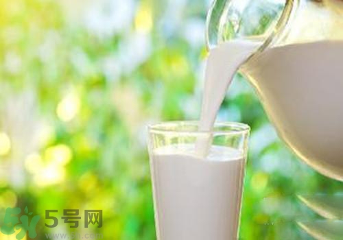 羊奶是酸性還是堿性？羊奶是堿性嗎？