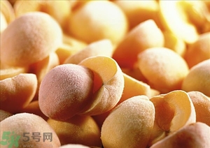 懷孕初期能吃水蜜桃嗎？孕早期吃水蜜桃好嗎？哺乳期能吃水蜜桃嗎？