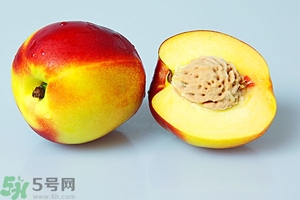 吃桃子會長胖嗎？桃子吃多了會長胖嗎？