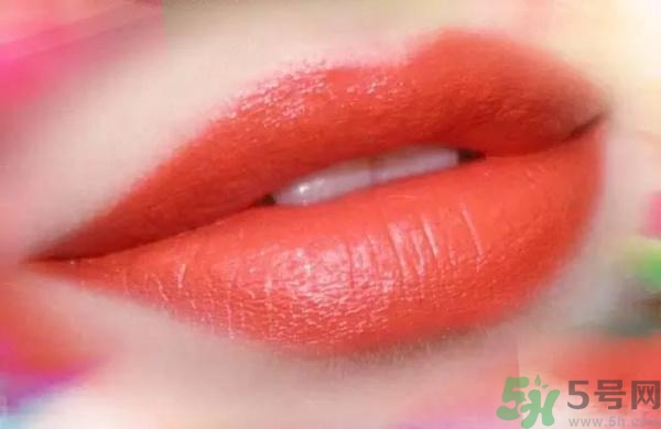 怎么選擇適合自己的口紅顏色？口紅顏色怎么選？