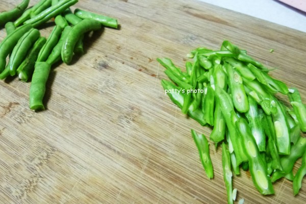 豆角隔夜還能吃嗎？隔夜的豆角能吃嗎？