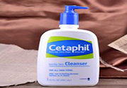 cetaphil絲塔芙溫和無泡潔面乳怎么樣？cetaphil絲塔芙潔面乳好用嗎？