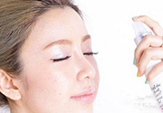 保濕噴霧可以當爽膚水嗎？保濕噴霧和爽膚水有什么區(qū)別？