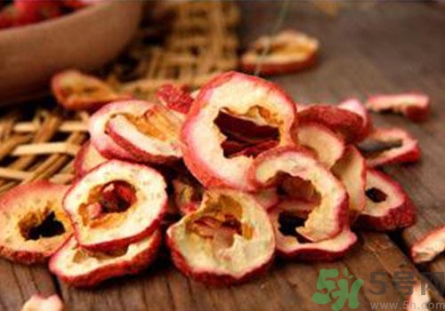 吃山楂片會(huì)上火嗎？上火可以吃山楂片嗎？
