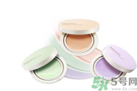 悅詩風(fēng)吟瑩潤調(diào)色氣墊隔離霜怎么用？悅詩風(fēng)吟瑩潤調(diào)色氣墊隔離霜使用方法