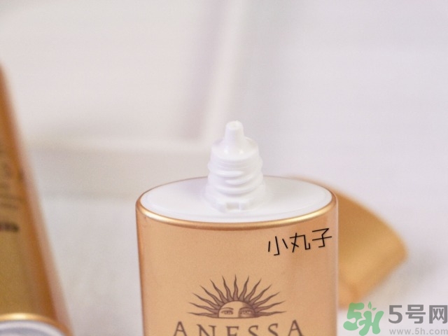 安耐曬噴霧怎么樣？安耐曬噴霧好用嗎？