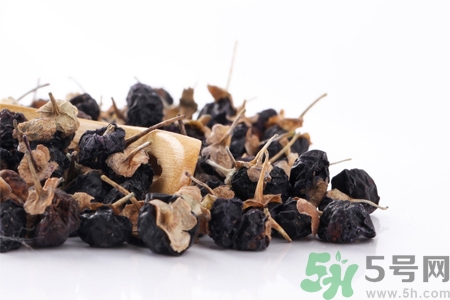 黑枸杞小孩可以吃嗎？黑枸杞小孩吃有什么好處？