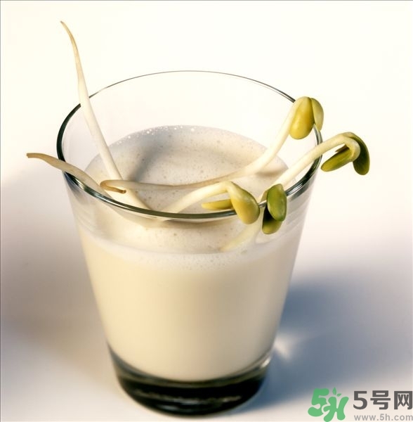 黃豆芽能涼拌嗎？涼拌黃豆芽的家常做法