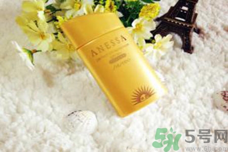 安耐曬適合什么膚質(zhì)？安耐曬防曬霜適合敏感肌膚嗎？