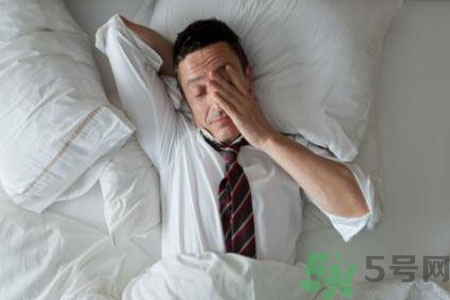 男人濕氣重的表現(xiàn)有哪些？男人去除濕氣的方法有哪些？