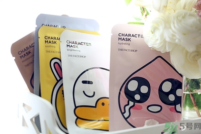 菲詩小鋪臉譜面膜怎么樣？菲詩小鋪Kakao Friends臉譜面膜好用嗎？