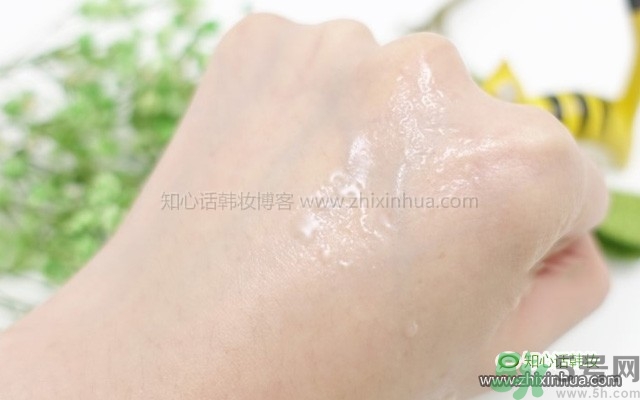 韓律艾草補(bǔ)水鎮(zhèn)靜噴霧怎么樣？好用嗎？