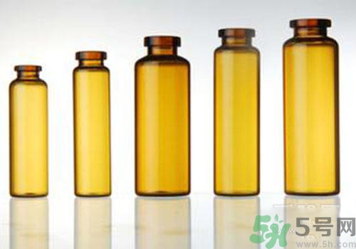 藿香正氣水和感冒藥能一起吃嗎？藿香正氣水不能和什么一起吃？