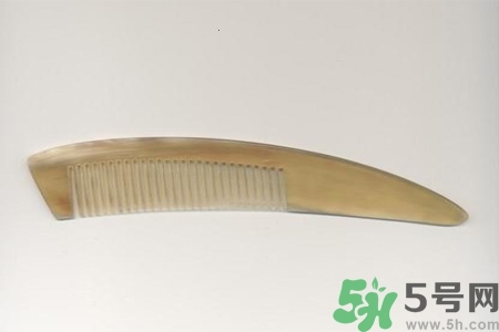 牛角梳的作用是什么？如何保養(yǎng)牛角梳？