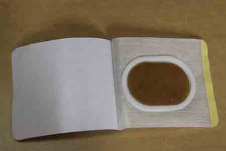 膏藥的使用方法？如何正確貼傳統(tǒng)黑膏藥？