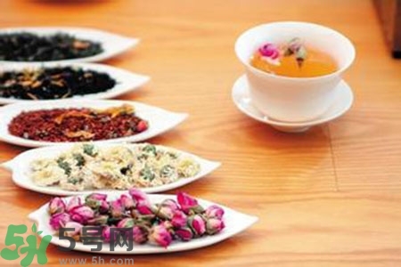女性秋季養(yǎng)生喝什么茶？適合女性秋季飲用的茶品推薦