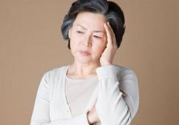 更年期失眠的原因？更年期失眠怎么調理？
