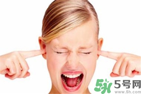 耳朵癢是怎么回事？耳朵癢怎么辦？
