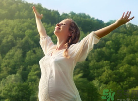 孕婦濕氣重怎么辦？孕婦濕氣重的表現(xiàn)癥狀？