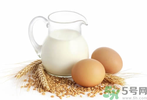 懷孕一個(gè)月吃什么對胎兒好？懷孕一個(gè)月的癥狀？