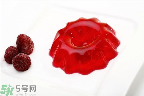寶寶咳嗽能吃果凍嗎？寶寶多大可以吃果凍？
