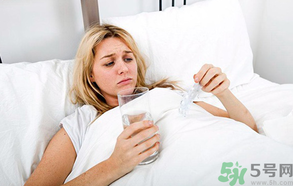 乳腺增生是怎么引起的？乳腺增生如何調(diào)理？