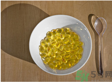 寶寶吃魚肝油會(huì)拉肚子嗎？寶寶吃魚肝油拉肚子怎么辦？