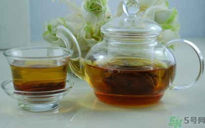 金銀花可以和羅漢果一起泡水喝嗎？羅漢果金銀花茶功效及做法