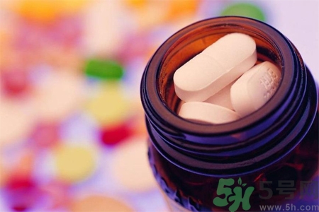 感冒發(fā)燒可以服用抗生素嗎？常見的抗生素有哪些？