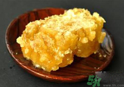 蜂巢蜜怎么保存？蜂巢蜜過期了可以吃嗎？