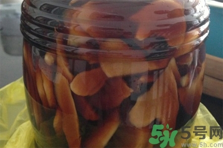 每天吃三片醋泡姜有什么好處？生姜泡醋的作用有哪些？