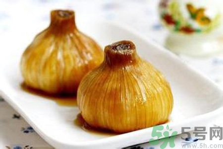 醋泡大蒜可以治療灰指甲嗎？醋泡大蒜怎樣治療灰指甲？