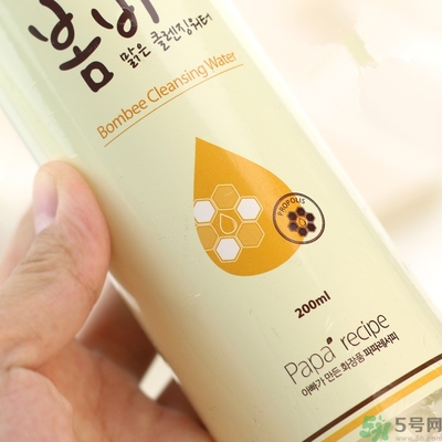 春雨卸妝水好用嗎？春雨卸妝水怎么使用？