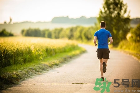 大量排汗真的可以抗癌嗎？運動可以防癌嗎？