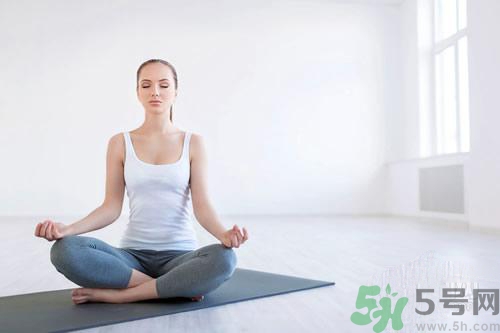 產(chǎn)后脾氣暴躁怎么回事？產(chǎn)后脾氣暴躁怎么辦？