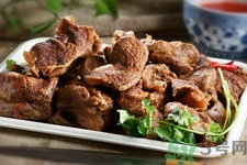 過敏性鼻炎可以吃牛肉嗎？過敏性鼻炎能不能吃牛肉？