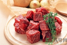 過敏性鼻炎可以吃牛肉嗎？過敏性鼻炎能不能吃牛肉？