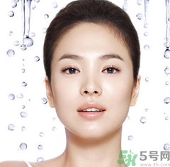 秋季皮膚怎樣補(bǔ)水？秋季皮膚補(bǔ)水小妙招