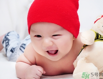 中秋節(jié)出生的男寶寶怎么取名？中秋出生的女寶寶取名