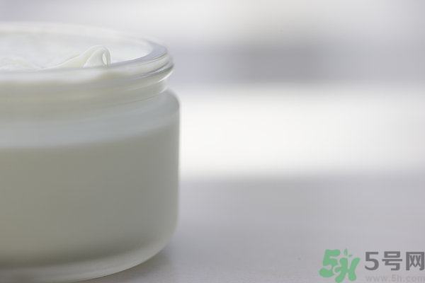 妝前乳有必要用嗎？妝前乳什么時候用？
