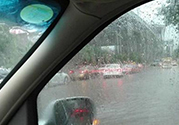 汽車在水中熄火怎么辦？汽車在水中熄火可以啟動(dòng)嗎？