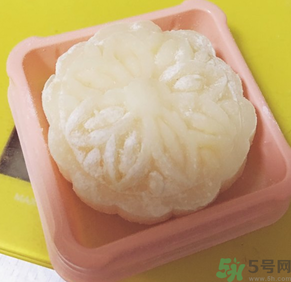 冰皮月餅怎么吃？冰皮月餅怎么吃對(duì)身體好