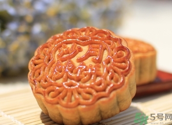 中秋節(jié)為什么要吃月餅？月餅的來(lái)歷