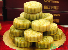 寶寶可以吃月餅嗎？寶寶吃月餅注意事項(xiàng)