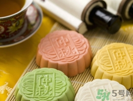 月餅為什么會(huì)變形？月餅變形了怎么辦？