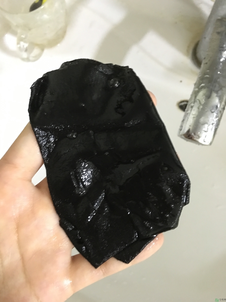 春雨和水光面膜哪個好？春雨面膜和水光面膜哪個好？