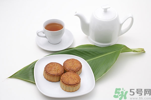 月餅熱量高嗎？吃月餅會胖嗎？