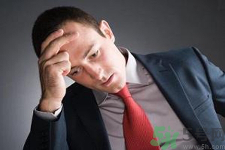 男性更年期的表現(xiàn)有哪些？怎么判斷男性更年期？